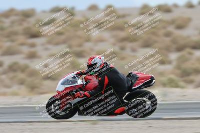 media/May-05-2025-Moto Forza (Mon) [[3c1838c5e5]]/2-B Group/Session 3 (Panning Test Turn 14 Inside)/
